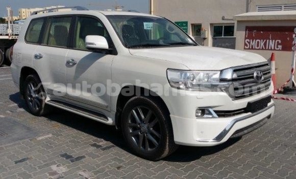Buy Import Toyota Land Cruiser White Car in Import - Dubai in Abaco Buy Import Toyota Land Cruiser White Car in Import - Dubai in Abaco