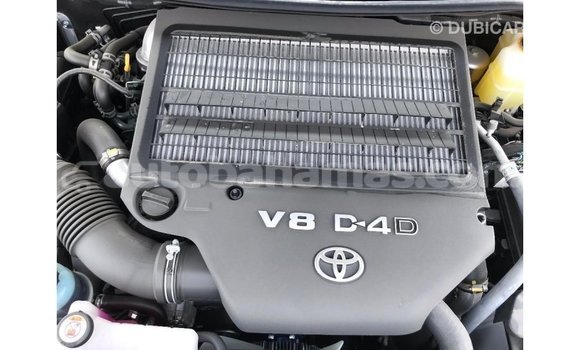 Buy Import Toyota Land Cruiser Black Car in Import - Dubai in Abaco Buy Import Toyota Land Cruiser Black Car in Import - Dubai in Abaco