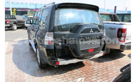 Buy Import Mitsubishi Pajero Black Car in Import - Dubai in Abaco Buy Import Mitsubishi Pajero Black Car in Import - Dubai in Abaco