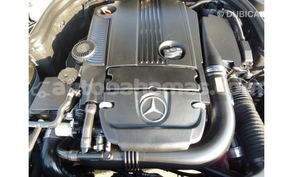 Buy Import Mercedes-Benz 200 White Car in Import - Dubai in Abaco Buy Import Mercedes-Benz 200 White Car in Import - Dubai in Abaco