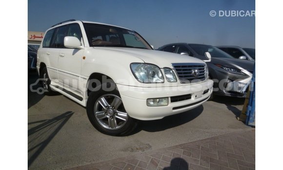 Buy Import Toyota Land Cruiser White Car in Import - Dubai in Abaco Buy Import Toyota Land Cruiser White Car in Import - Dubai in Abaco