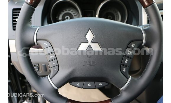 Buy Import Mitsubishi Pajero Black Car in Import - Dubai in Abaco Buy Import Mitsubishi Pajero Black Car in Import - Dubai in Abaco