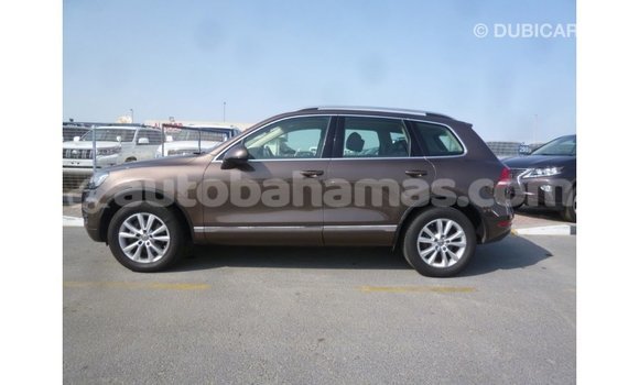 Buy Import Volkswagen Touareg Brown Car in Import - Dubai in Abaco Buy Import Volkswagen Touareg Brown Car in Import - Dubai in Abaco