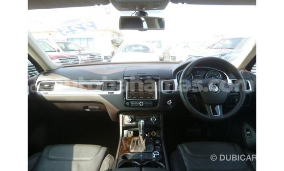 Buy Import Volkswagen Touareg Brown Car in Import - Dubai in Abaco Buy Import Volkswagen Touareg Brown Car in Import - Dubai in Abaco