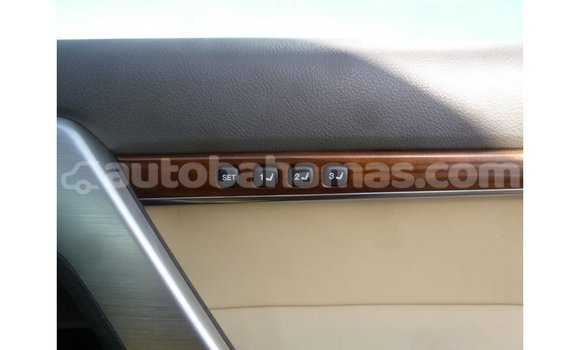 Buy Import Toyota Land Cruiser Black Car in Import - Dubai in Abaco Buy Import Toyota Land Cruiser Black Car in Import - Dubai in Abaco