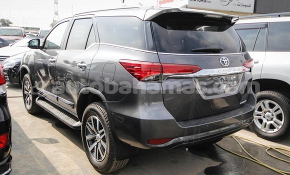 Buy Import Toyota Fortuner Other Car in Import - Dubai in Abaco Buy Import Toyota Fortuner Other Car in Import - Dubai in Abaco