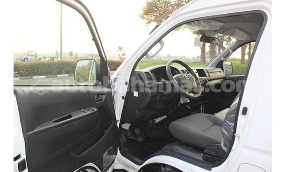 Buy Import Toyota Hiace White Car in Import - Dubai in Abaco Buy Import Toyota Hiace White Car in Import - Dubai in Abaco