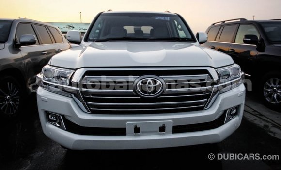 Buy Import Toyota Land Cruiser White Car in Import - Dubai in Abaco Buy Import Toyota Land Cruiser White Car in Import - Dubai in Abaco