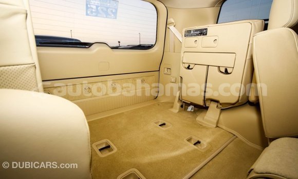 Buy Import Toyota Land Cruiser White Car in Import - Dubai in Abaco Buy Import Toyota Land Cruiser White Car in Import - Dubai in Abaco