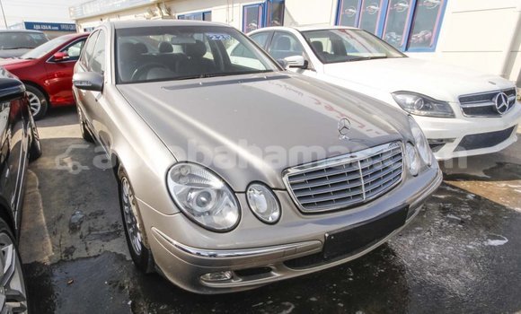 Buy Import Mercedes-Benz 200 Other Car in Import - Dubai in Abaco Buy Import Mercedes-Benz 200 Other Car in Import - Dubai in Abaco