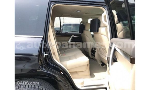 Buy Import Toyota Land Cruiser Black Car in Import - Dubai in Abaco Buy Import Toyota Land Cruiser Black Car in Import - Dubai in Abaco