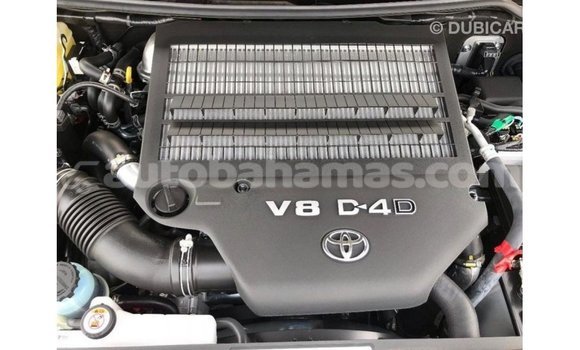 Buy Import Toyota Land Cruiser Black Car in Import - Dubai in Abaco Buy Import Toyota Land Cruiser Black Car in Import - Dubai in Abaco