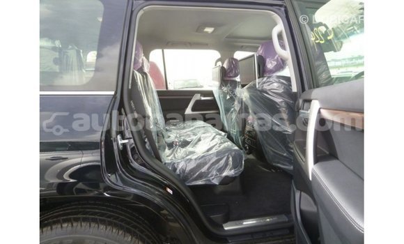 Buy Import Toyota Land Cruiser Black Car in Import - Dubai in Abaco Buy Import Toyota Land Cruiser Black Car in Import - Dubai in Abaco
