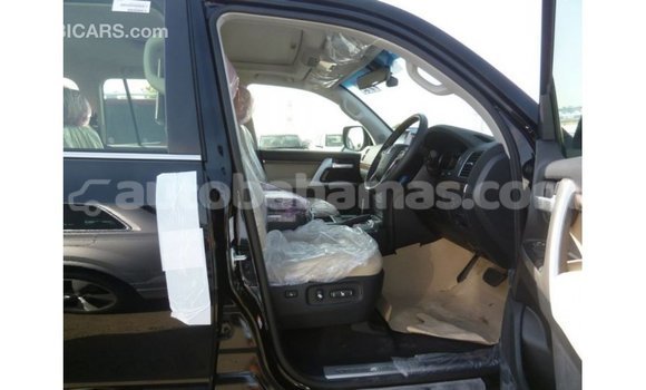 Buy Import Toyota Land Cruiser Black Car in Import - Dubai in Abaco Buy Import Toyota Land Cruiser Black Car in Import - Dubai in Abaco